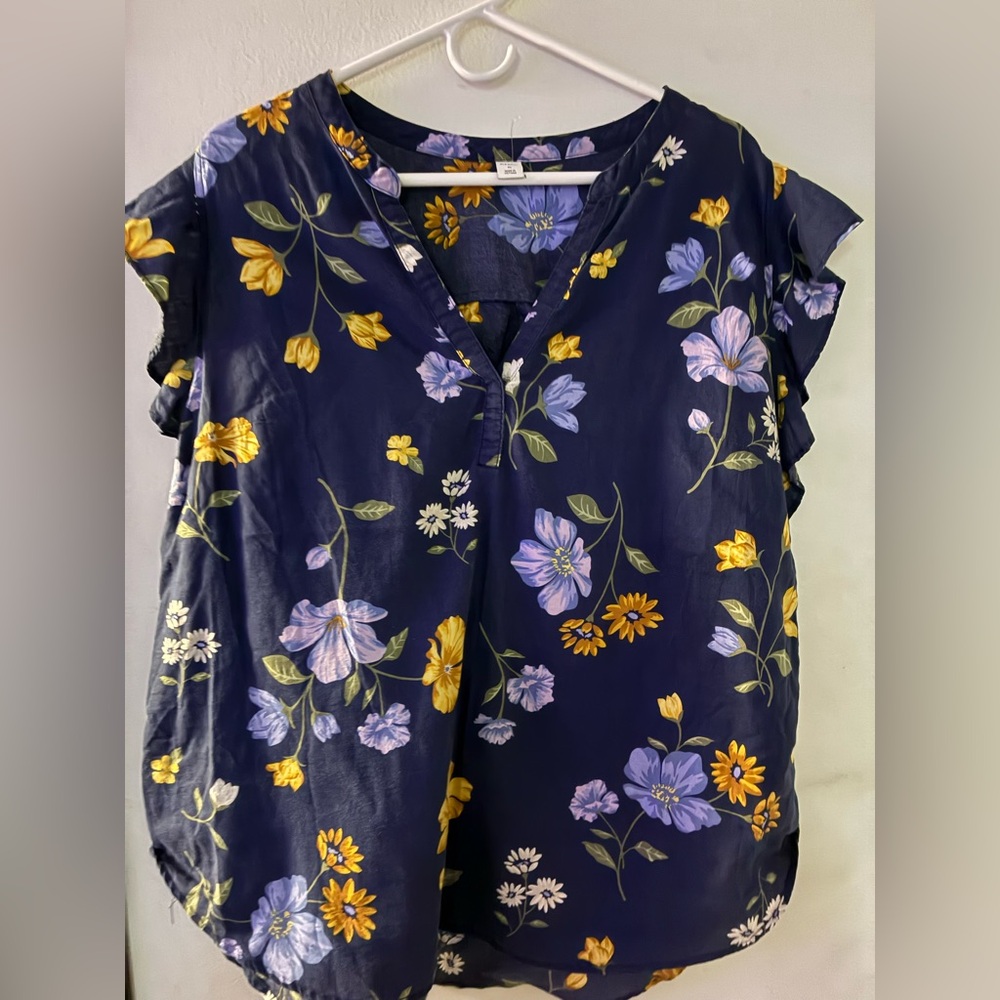 Old Navy Navy Floral Blouse Size XL